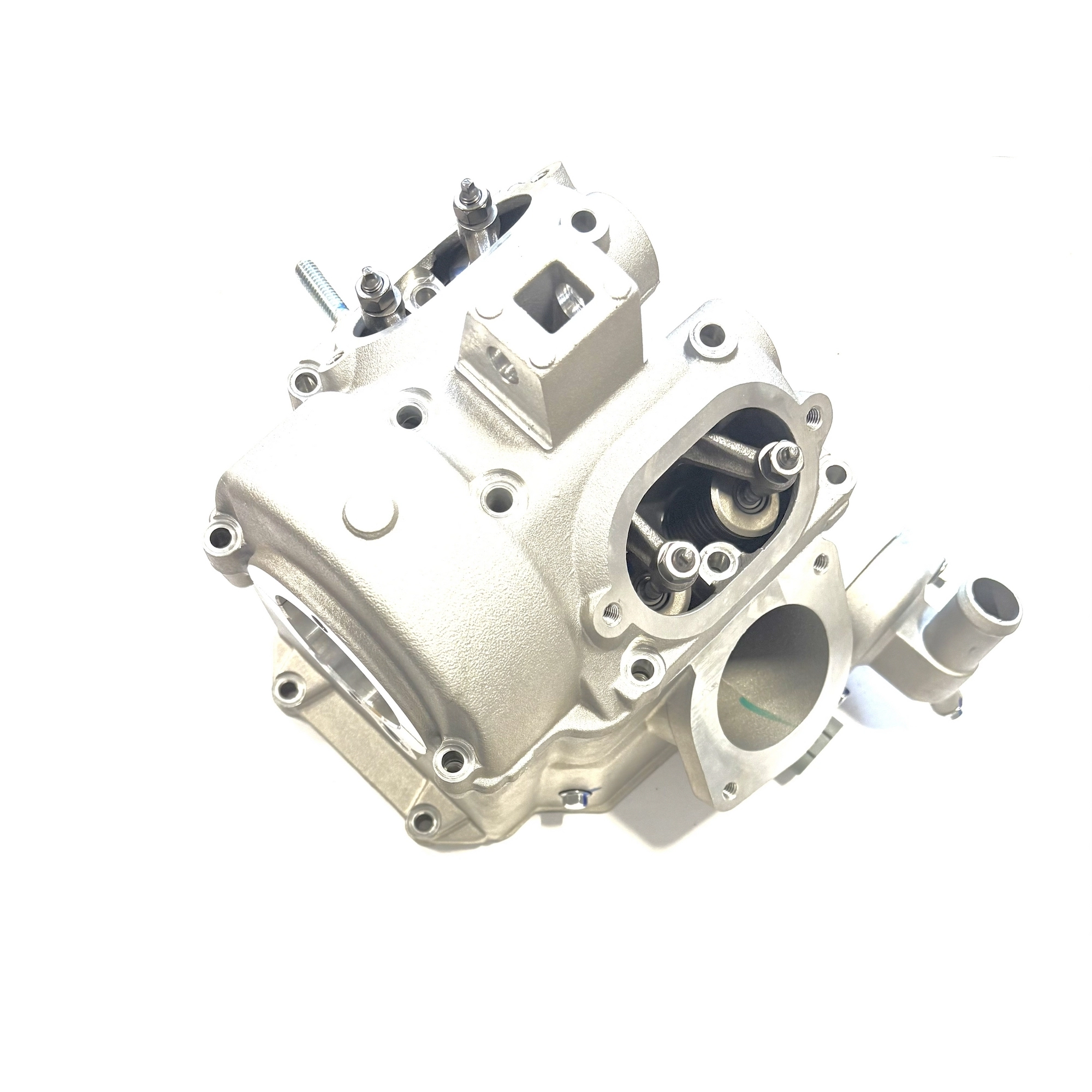 KUBA XWOLF 700 SİLİNDİR ÜST KAPAK VE SUPAP KAPAĞI #KM 81900